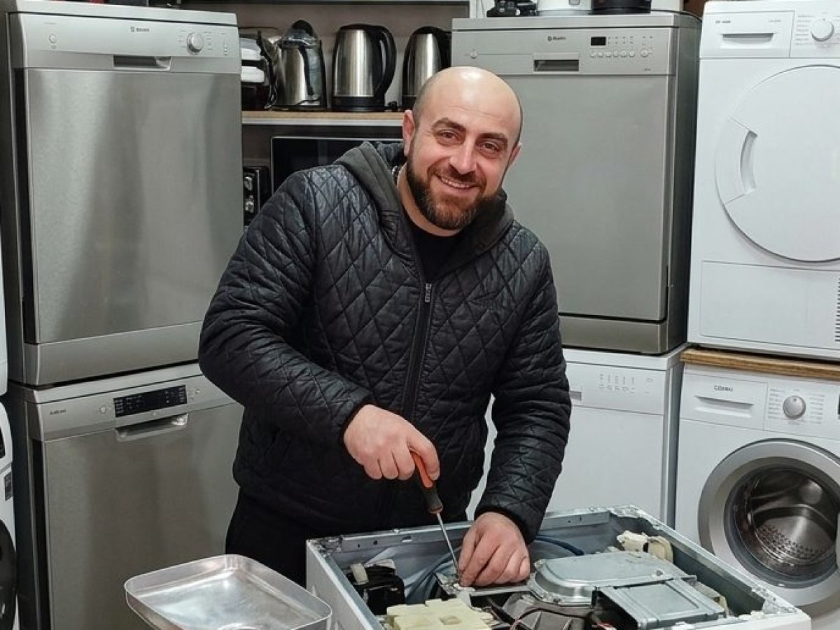 ბესო ცხელიშვილი